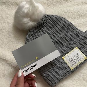 PANTONE NEVER WORN Love Your Melon beanie removable puff